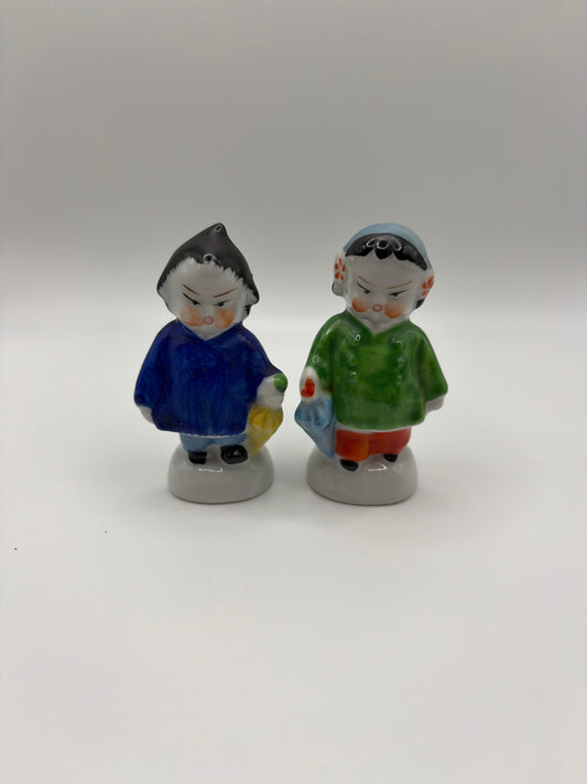 Vintage Japanese Couple Salt and Pepper Shakers: Asian Home Decor