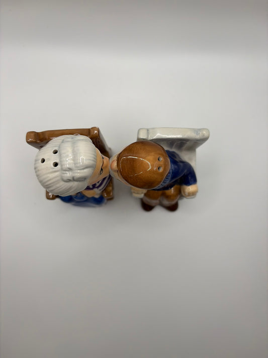 Vintage Kissing Couple Magnetic Salt & Pepper Shakers