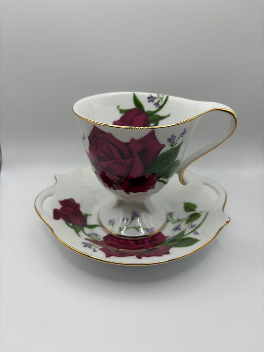 Vintage Naremoa Tea Cup & Saucer