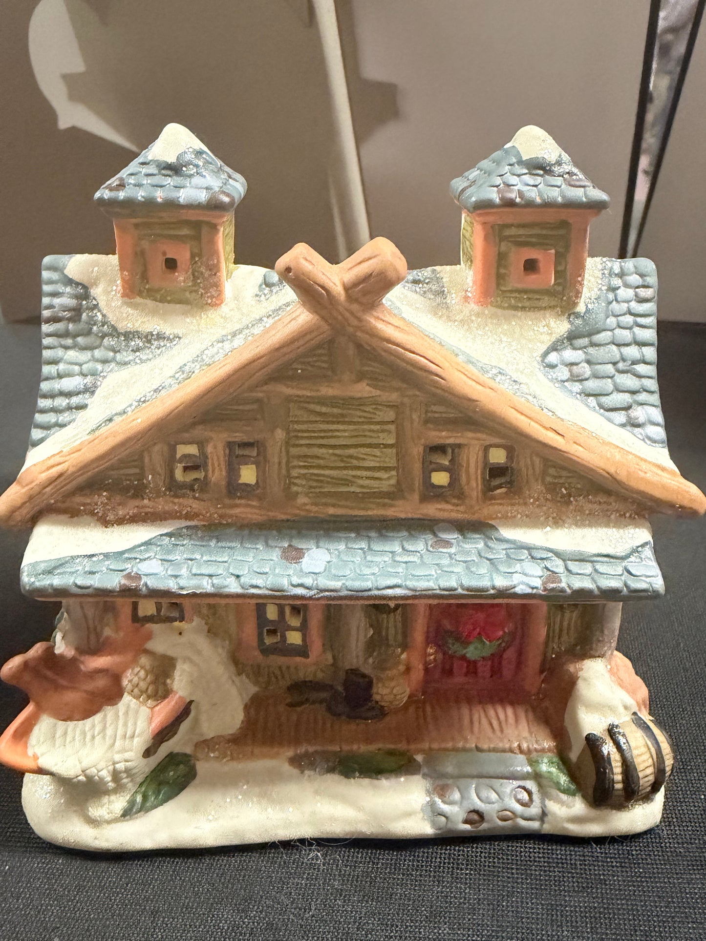 Vintage 2002 Brown Ceramic Holiday Christmas House